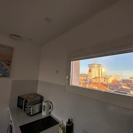 Le Terracotta - & Lumineux