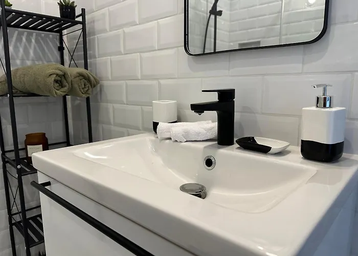 Le Terracotta - & Lumineux *